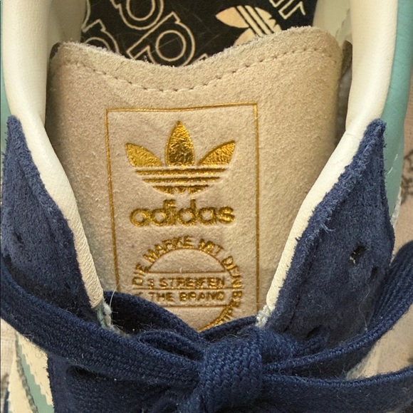 Adidas Samba OG "Haley Green" - Blue and Teal Sneakers - Picture 2 of 9